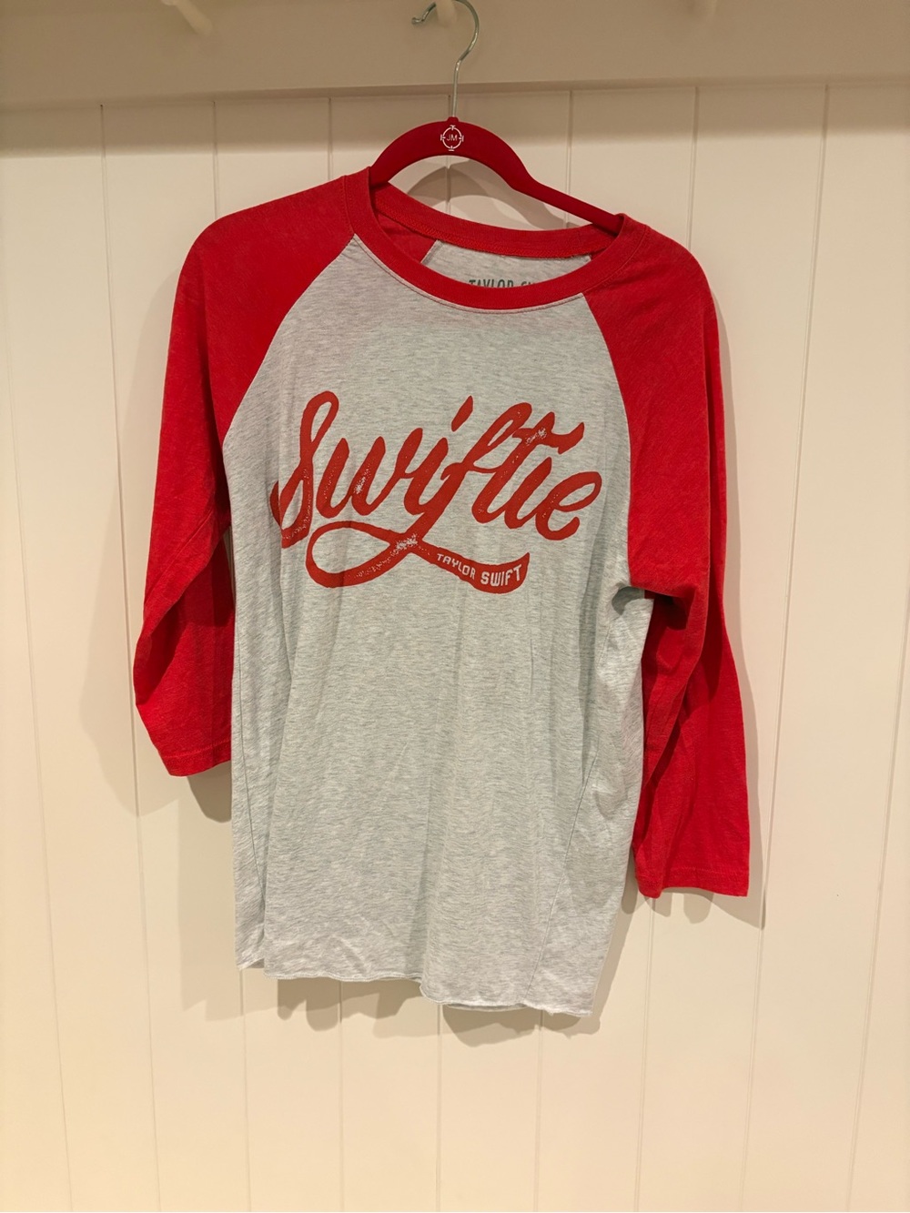 Taylor Swift Swiftie Red & Heather Gray Raglan Baseball Tee